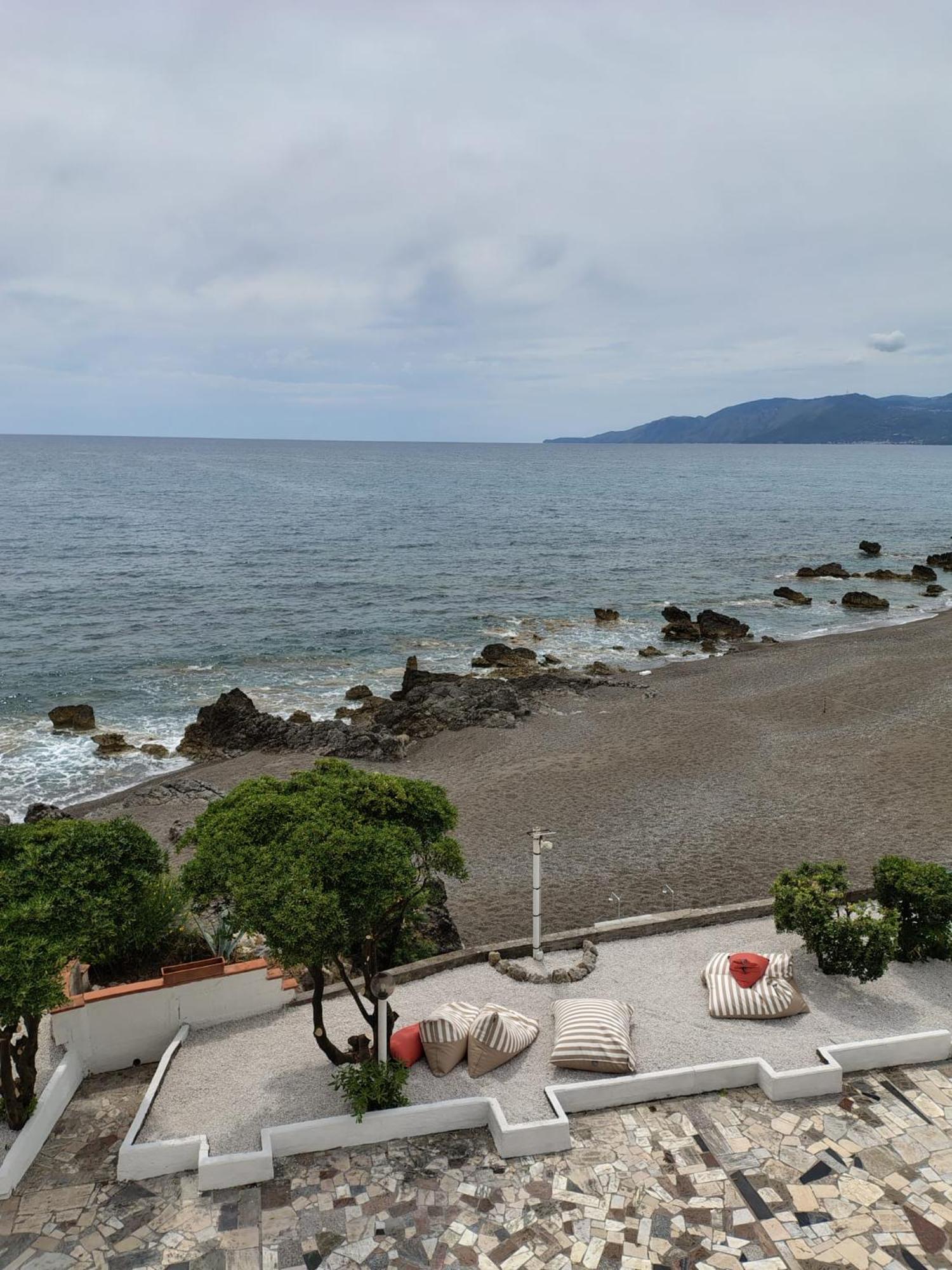 Hotel Mediterraneo Sapri Exterior photo