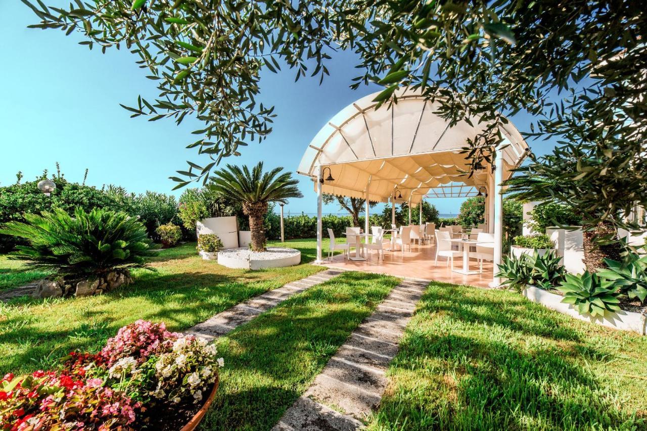 Hotel Mediterraneo Sapri Exterior photo
