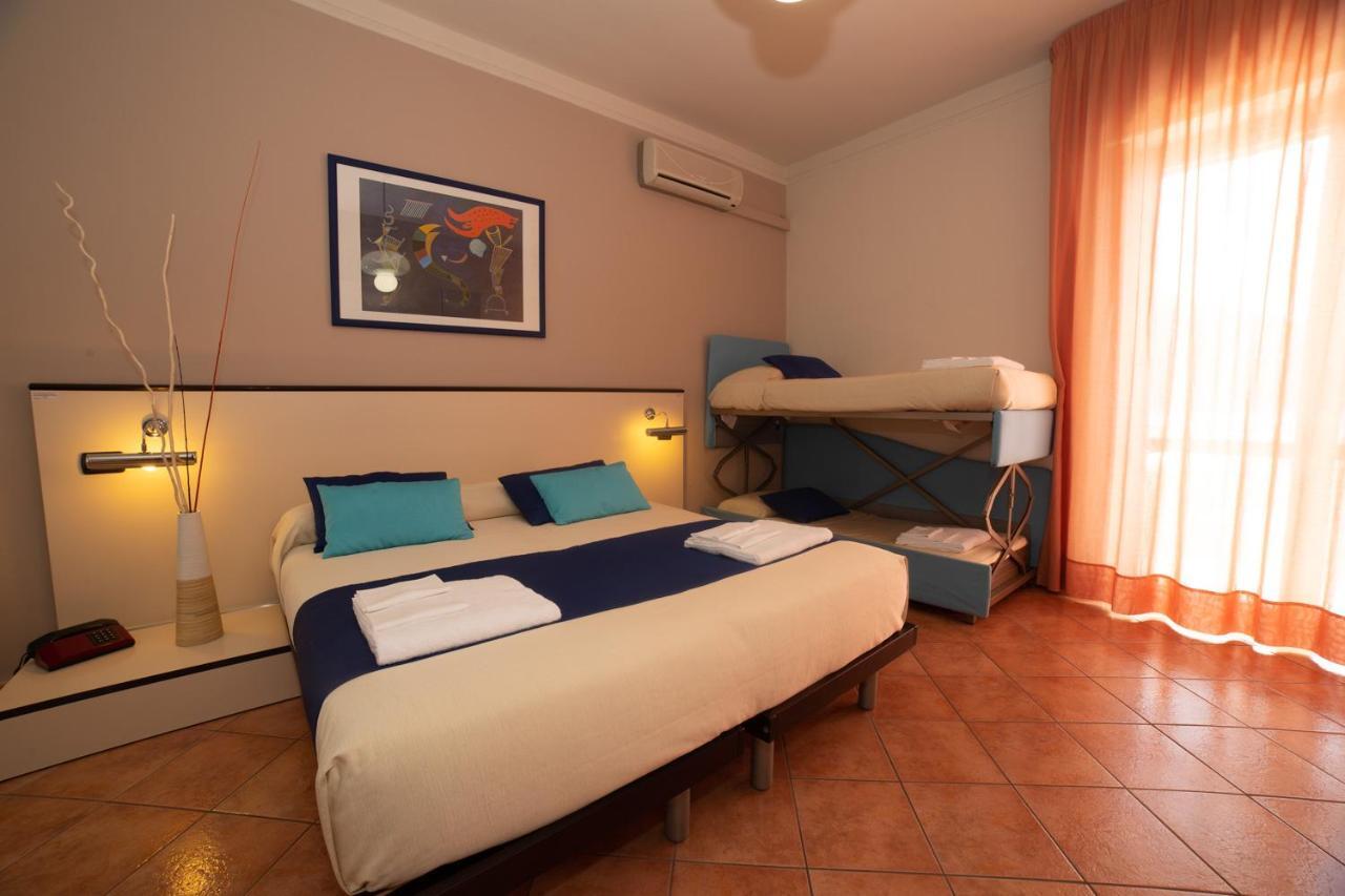 Hotel Mediterraneo Sapri Exterior photo